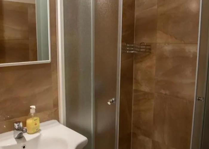 Bed & Breakfast Pansion Eden