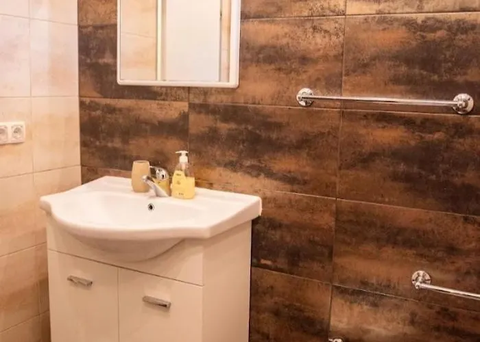 Pansion Eden Bed & Breakfast 3*